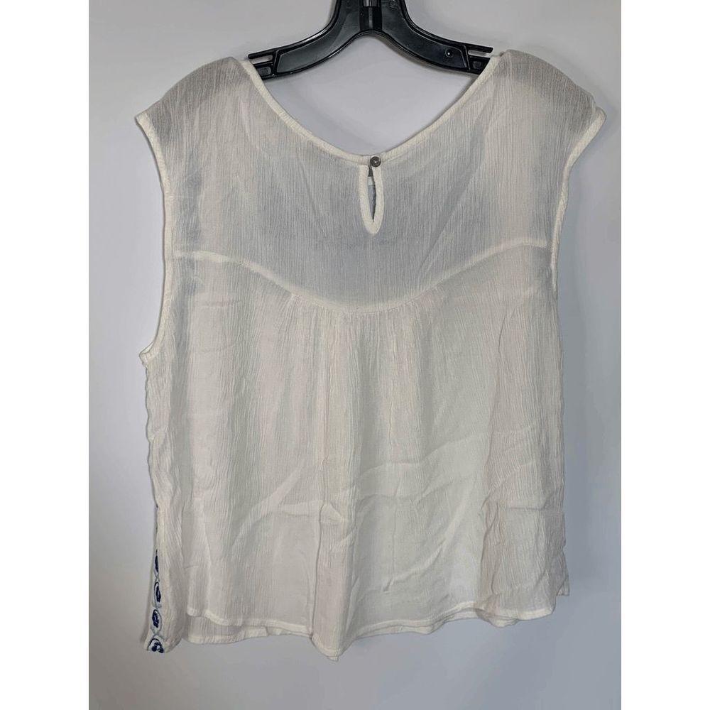 Milk & Honey Women's Blouse Top Lace Sleeveless Round Neck White Size Small